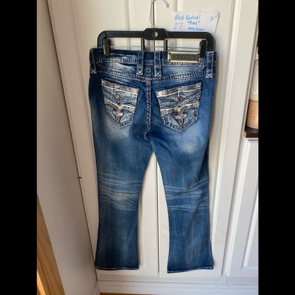 Rock Revival size 27 “Thais” easy boot cut bling jeans - Picture 1 of 3